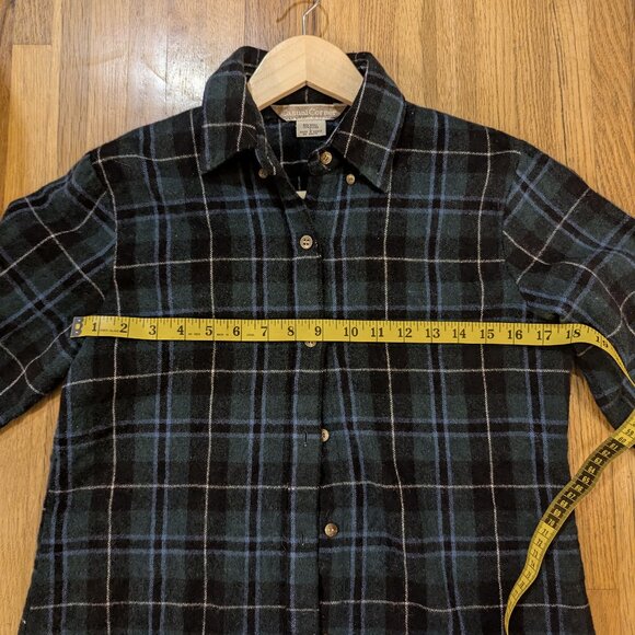 Women's Casual Corner Wool Plaid Button-up Shirt - Picture 6 of 7